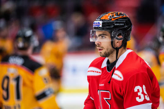 Örebros Jordan Boucher