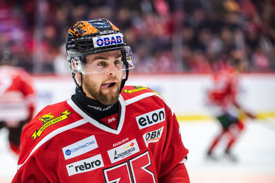 Örebros Aaron Irving