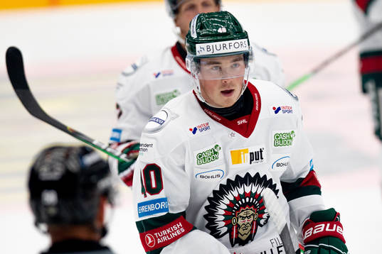 Frölundas Joel Mustonen jublar