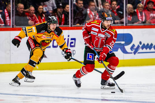 Örebros Jonathan Andersson och Luleås Petter Emanuelsson