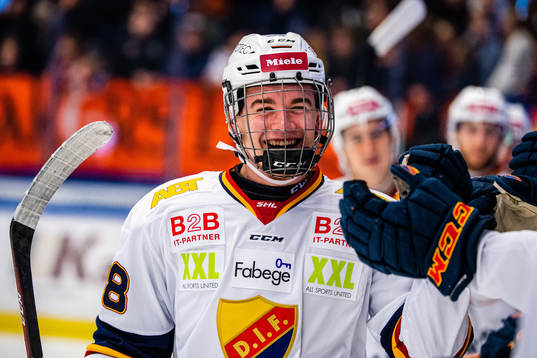 Djurgårdens Alexander Holtz jublar