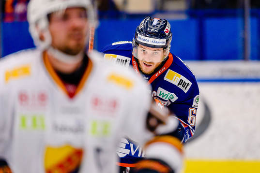 Växjös Erik Josefsson deppar