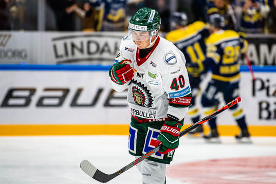 s Simon Önerud (ej i bild)