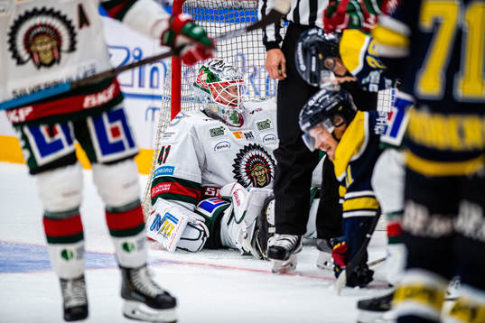 Frölundas målvakt Niklas Rubin deppar
