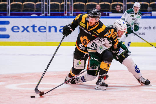 Skellefteås Pontus Widerström och Färjestads  Linus
