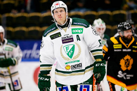 Färjestads Johan Ryno deppar