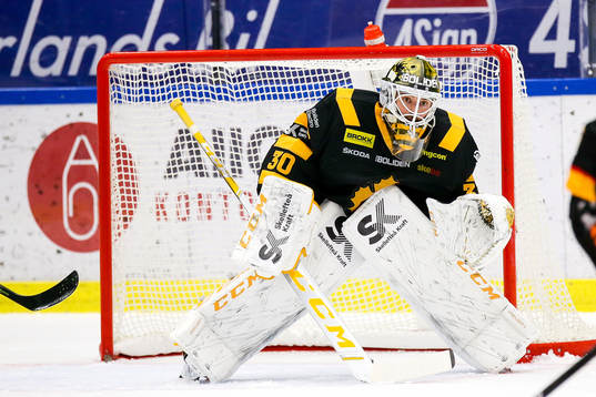 Skellefteås målvakt Gustaf Lindvall