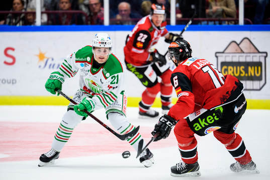 Rögles Nils Höglander och Malmö Redhawks Matias Lassen