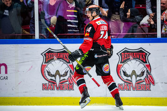 Malmö Redhawks Carl-Johan Lerby jublar
