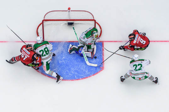 Malmö Redhawks Emil Sylvegård och Frederik Storm oroar