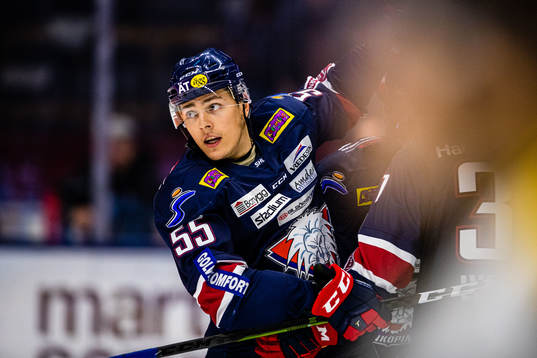 Linköpings Max Lindroth jublar