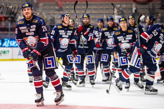 Linköpings Hampus Larsson jublar
