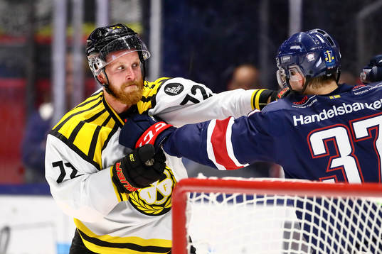 Brynäs Joachim Rodin o slagsmål med Linköpings Adam