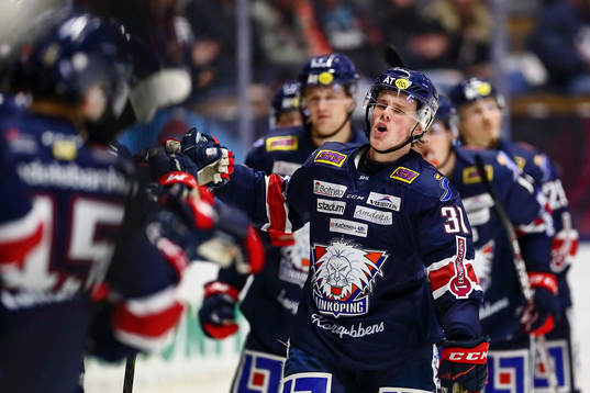 Linköpings Olle Lycksell jublar