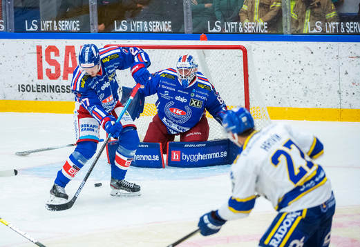 Oskarshamns målvakt Tex Williamsson spelar utan klubba och