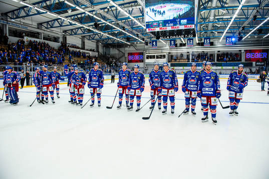 Oskarshamns spelare jublar