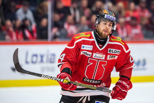 Örebros Aaron Irving