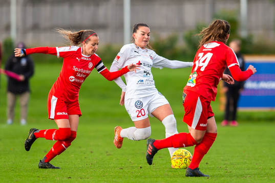 Dösjöbros Cornelia Lindgren mot Rosengårds Johanna
