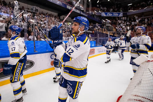 Leksands spelarna jublar