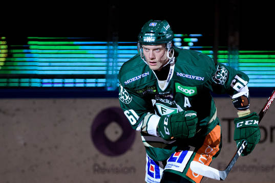 Färjestads Johan Ryno jublar