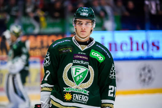 Färjestads Oskar Bäck