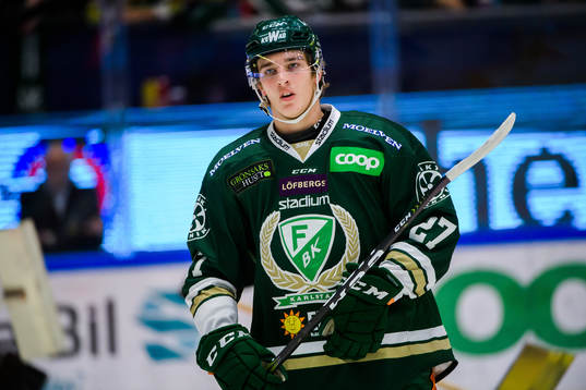 Färjestads Oskar Bäck