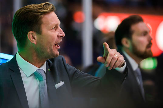 Färjestads huvudtränare Johan Pennerborn