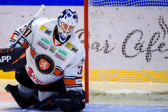 Växjös målvakt Viktor Fasth