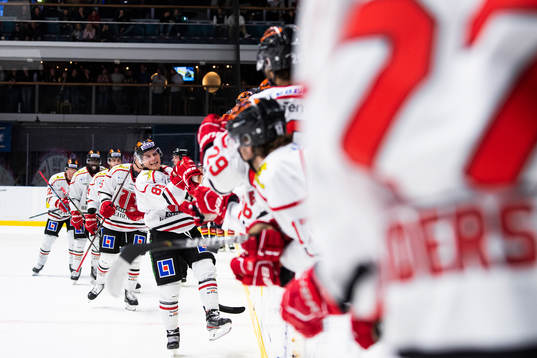 Örebros Joonas Rask jublar