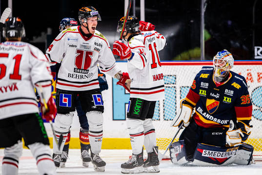 Örebros Ryan Stoa jublar