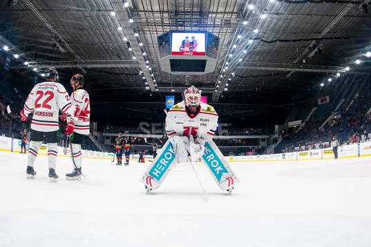Örebros målvakt Dominik Furch