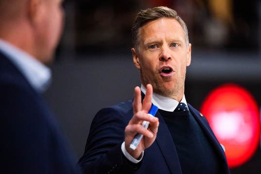 s assisterande tränare Nicklas Rahm