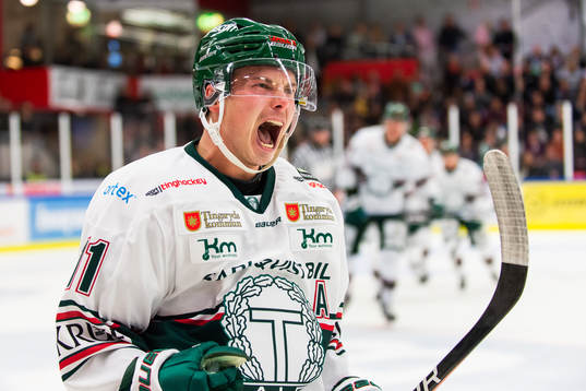 Tingsryds Anton Svensson jublar