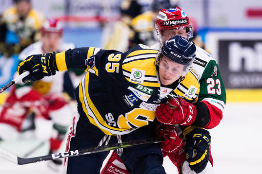 Bläddra bland fler bilder av Ishockey, Hockeyallsvenskan, Södertälje - Mora