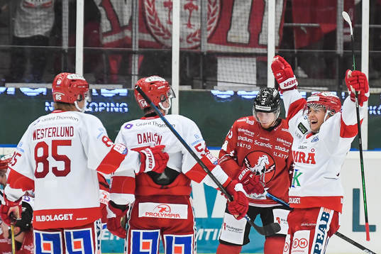 Timrås Jonathan Dahlén jublar
