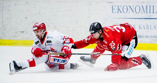 Timrås Albin Lundin och Vita Hästens  Simon Fernholm