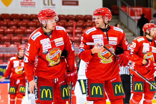 Almtunas Tobias Liljendahl och Tony Mårtensson deppar