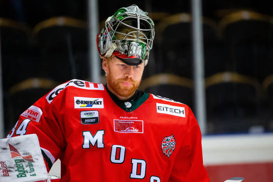Modos målvakt Erik Hanses