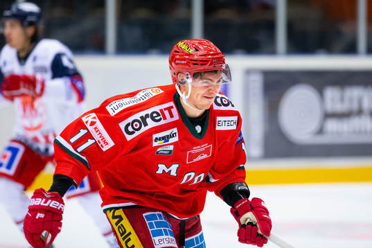 Modos Johan Forsberg har ont