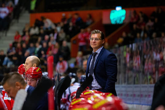 Modos tränare Björn Hellkvist