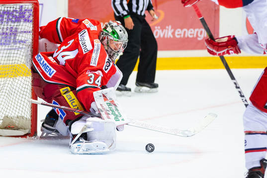 Modos målvakt Erik Hanses