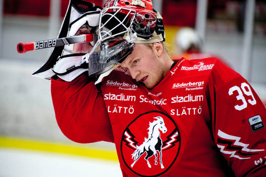 Vita Hästens målvakt Viktor Kokman