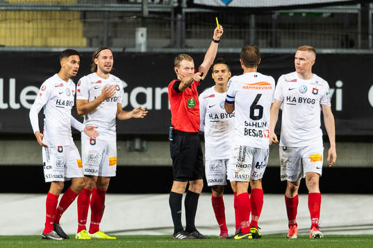 Domare Fredrik Klitte dömer straff för Brages och varnar