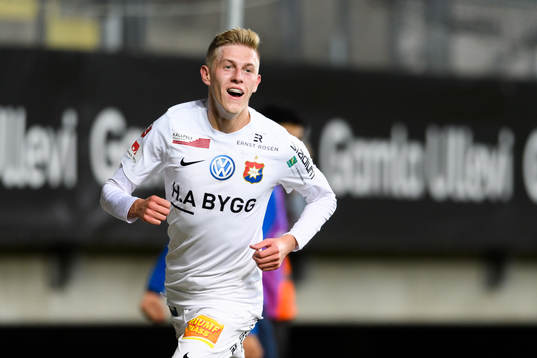 Örgrytes Alexander Bernhardsson jublar