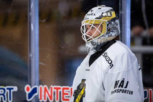s målvakt Johannes Jönsson
