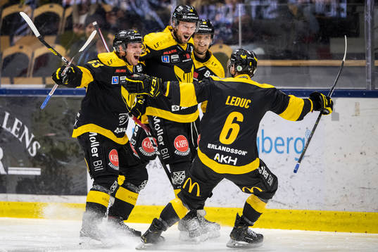 Västerås Marcus Bergman (m) jublar