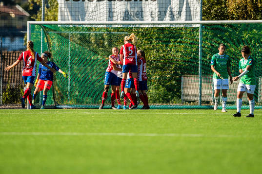Runa Lillegård of Lyn celebrates