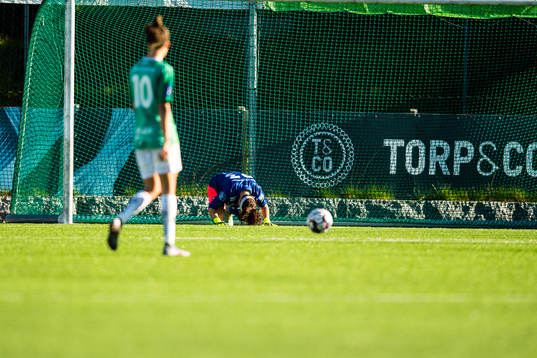 Goalkeeper Lindsey Burke Harris of Klepp looks dejected