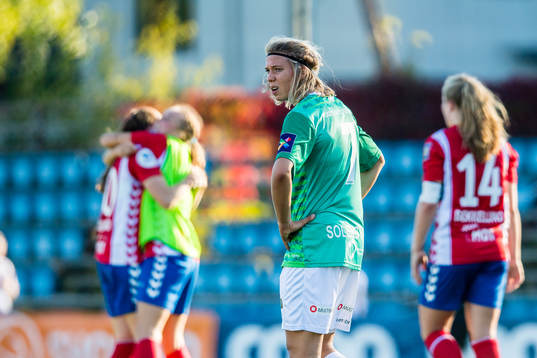 Lena Soleng Hansen of Klepp looks dejected