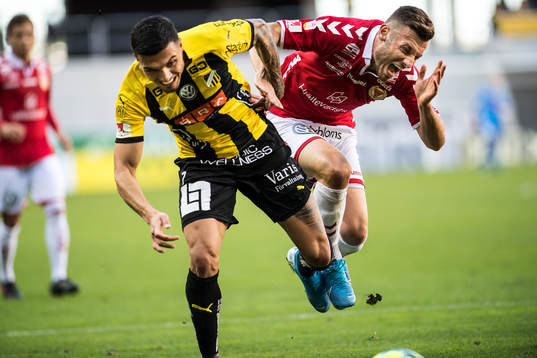 Häckens Ahmed Yasin och Kalmars Fidan Aliti